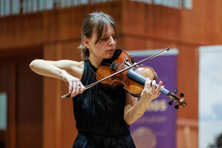 20251129_koncz_hegeduverseny_IV.-V._korosztaly_018