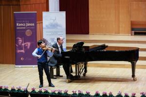 20251130_koncz_hegeduverseny_zaro_koncert_ (45)